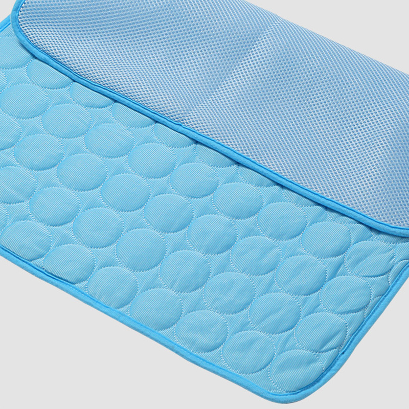 Tapis rafraîchissant pour anim - Cooling Blanket Hot Sleepers avis et prix